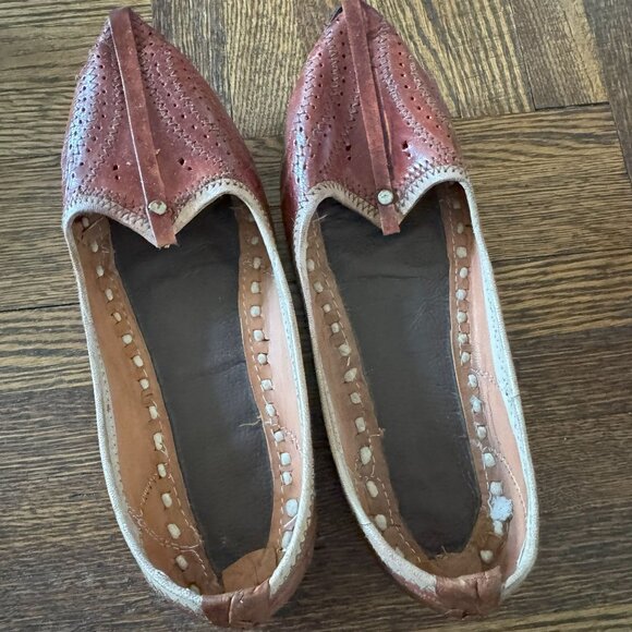 Handmade Leather Shoes - Picture 4 of 5